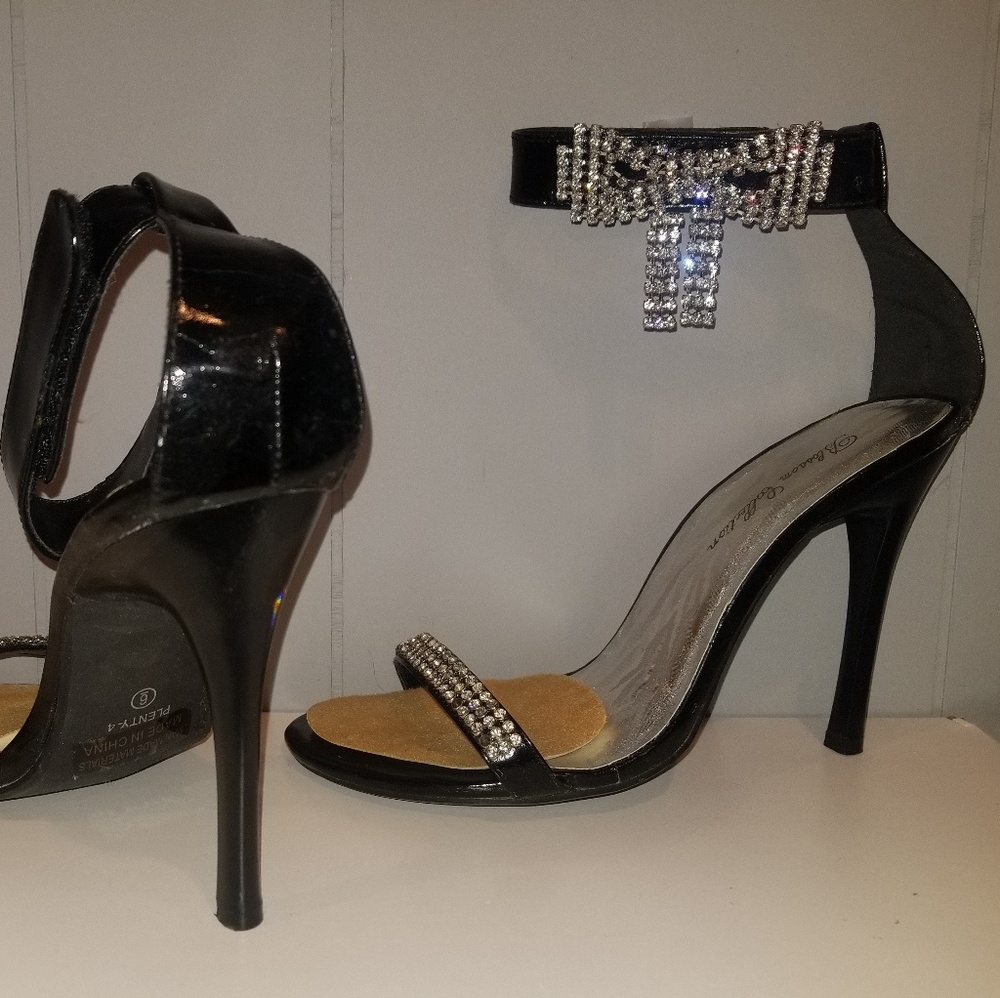 Blossom Collection black heels